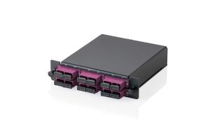MPO/MTP cassette - 3 cassettes panel, OM4 6xSC DX couplers, Fanout, MPO Adapter